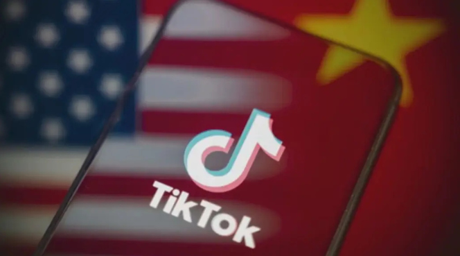 Lachlan Murdoch and Rupert Murdoch Are Likely Part of TikTok Buyer Group